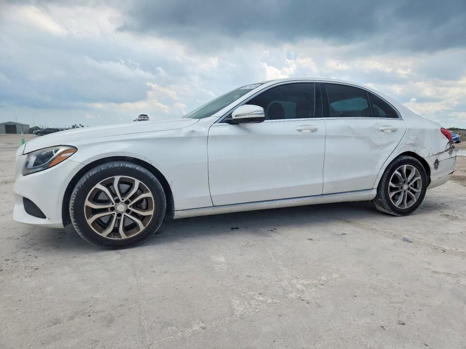 2015 MERCEDES-BENZ C-Class