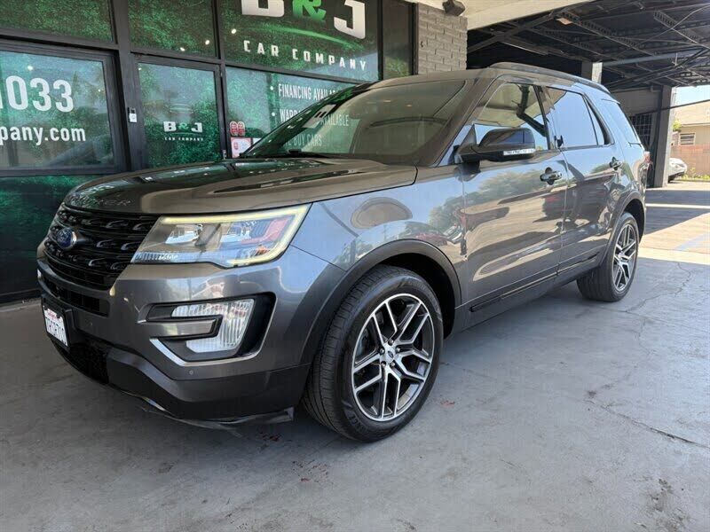 2016 FORD Explorer