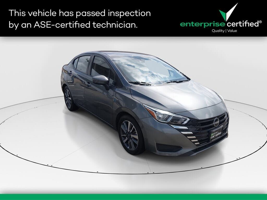 2023 NISSAN Versa