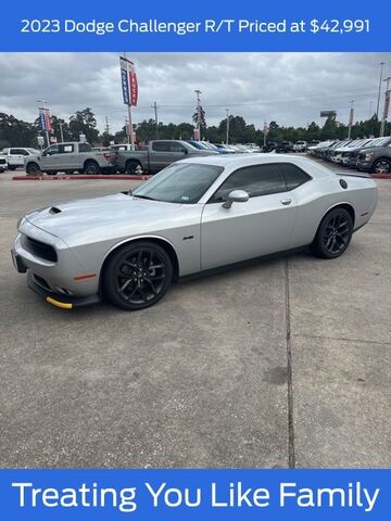 2023 DODGE Challenger