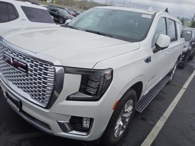2022 GMC Yukon XL