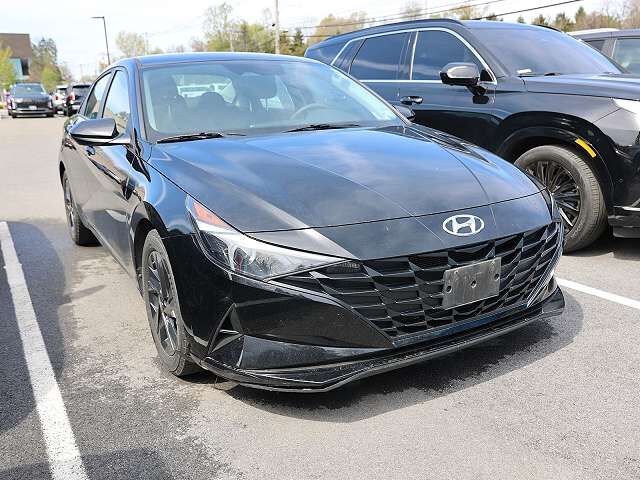 2022 HYUNDAI Elantra