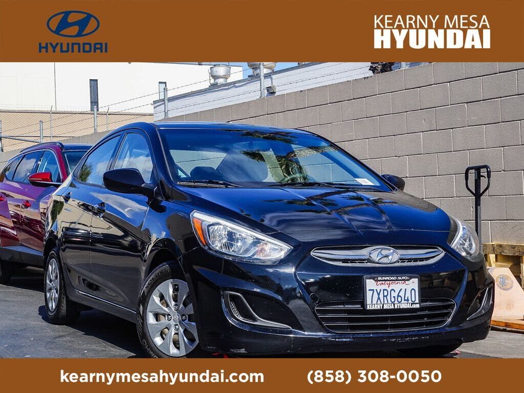 2016 HYUNDAI Accent