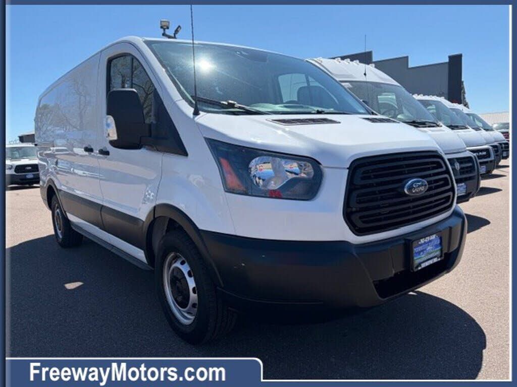 2019 FORD Transit