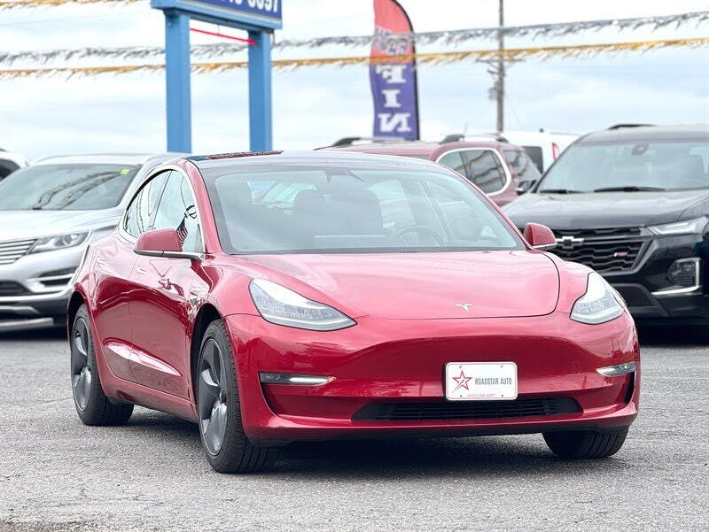 2020 TESLA Model 3