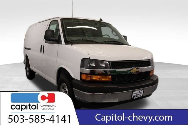 2025 CHEVROLET Express