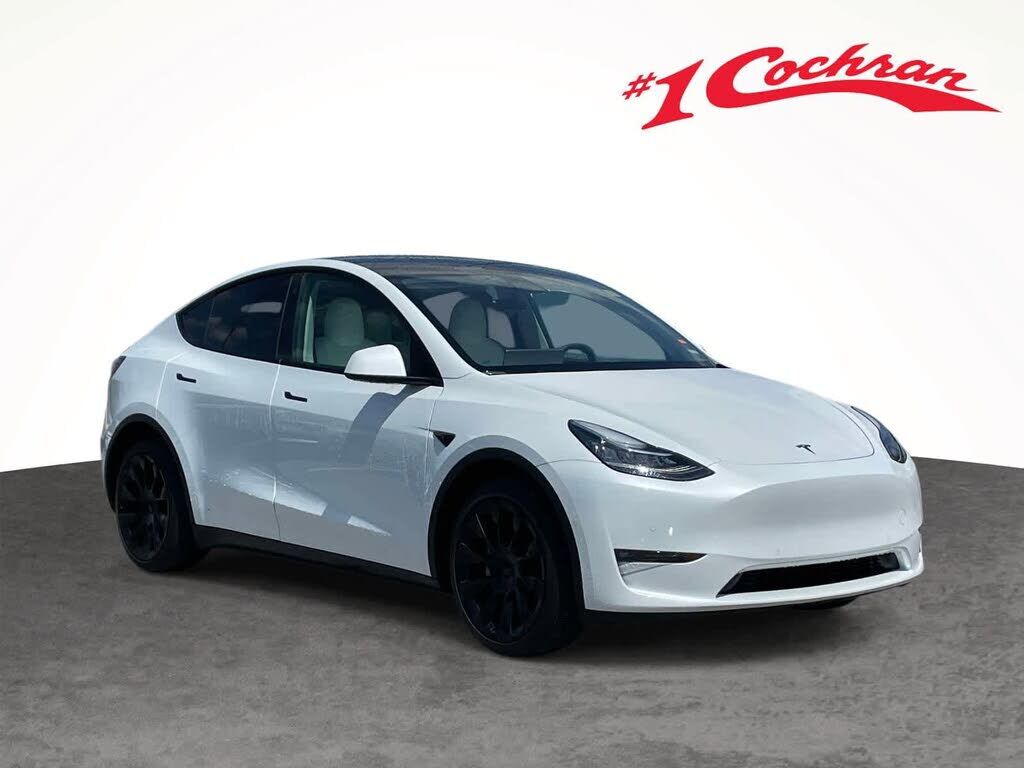 2022 TESLA Model Y