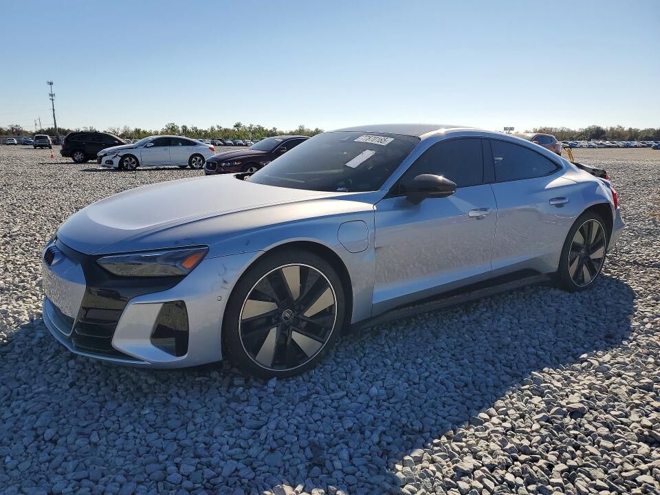 2023 AUDI e-tron GT