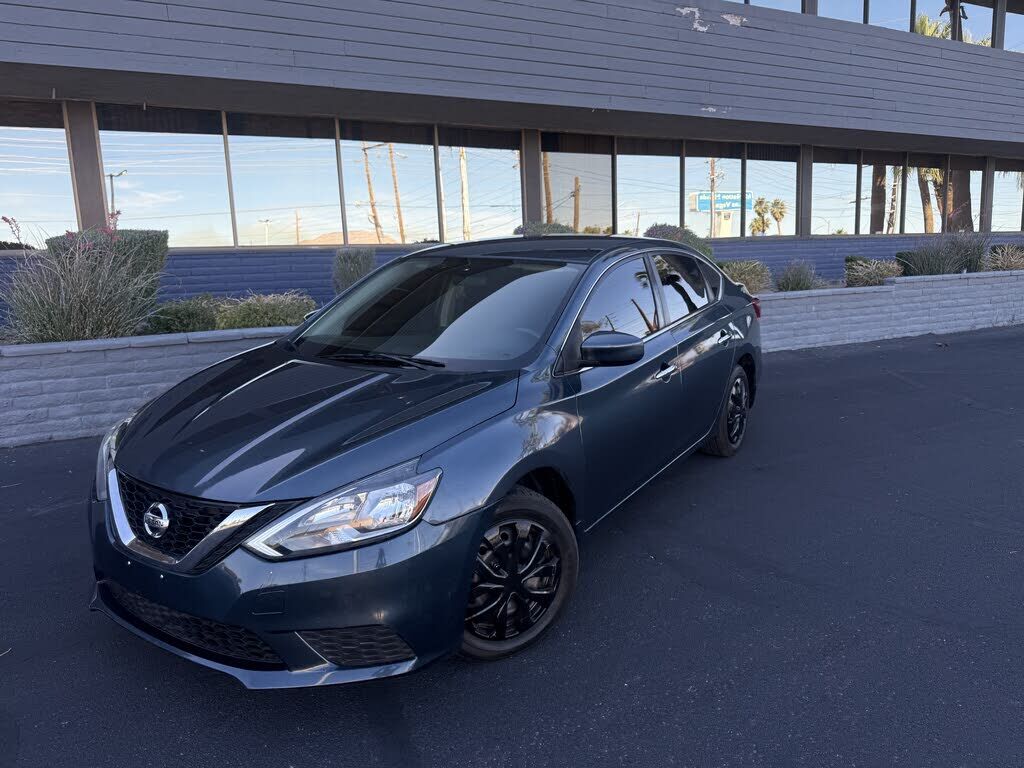 2016 NISSAN Sentra