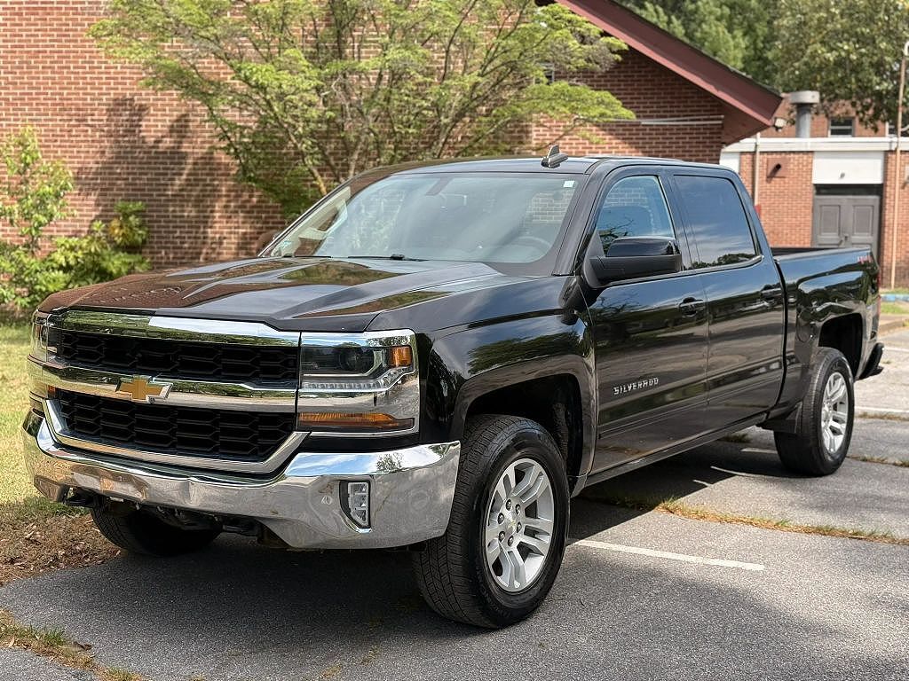 2018 CHEVROLET Silverado