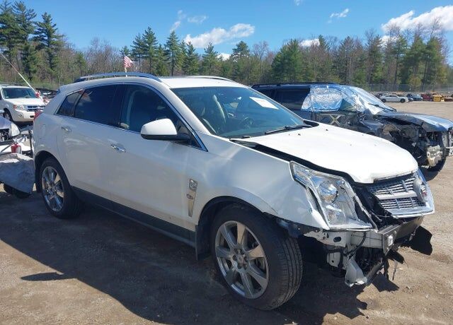 2010 CADILLAC SRX