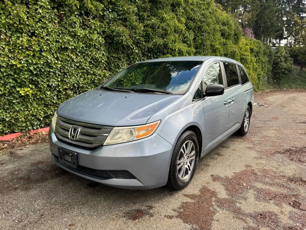 2011 HONDA Odyssey