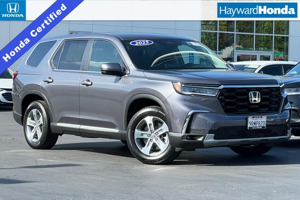 2025 HONDA Pilot