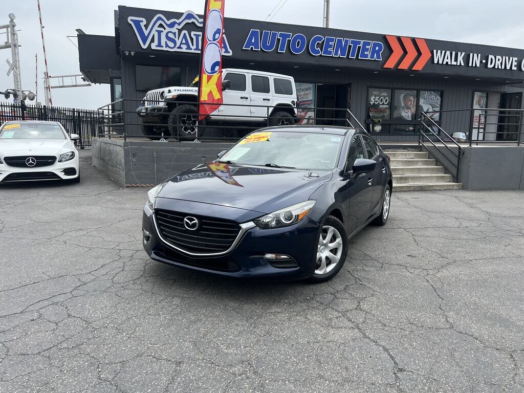 2017 MAZDA Mazda3