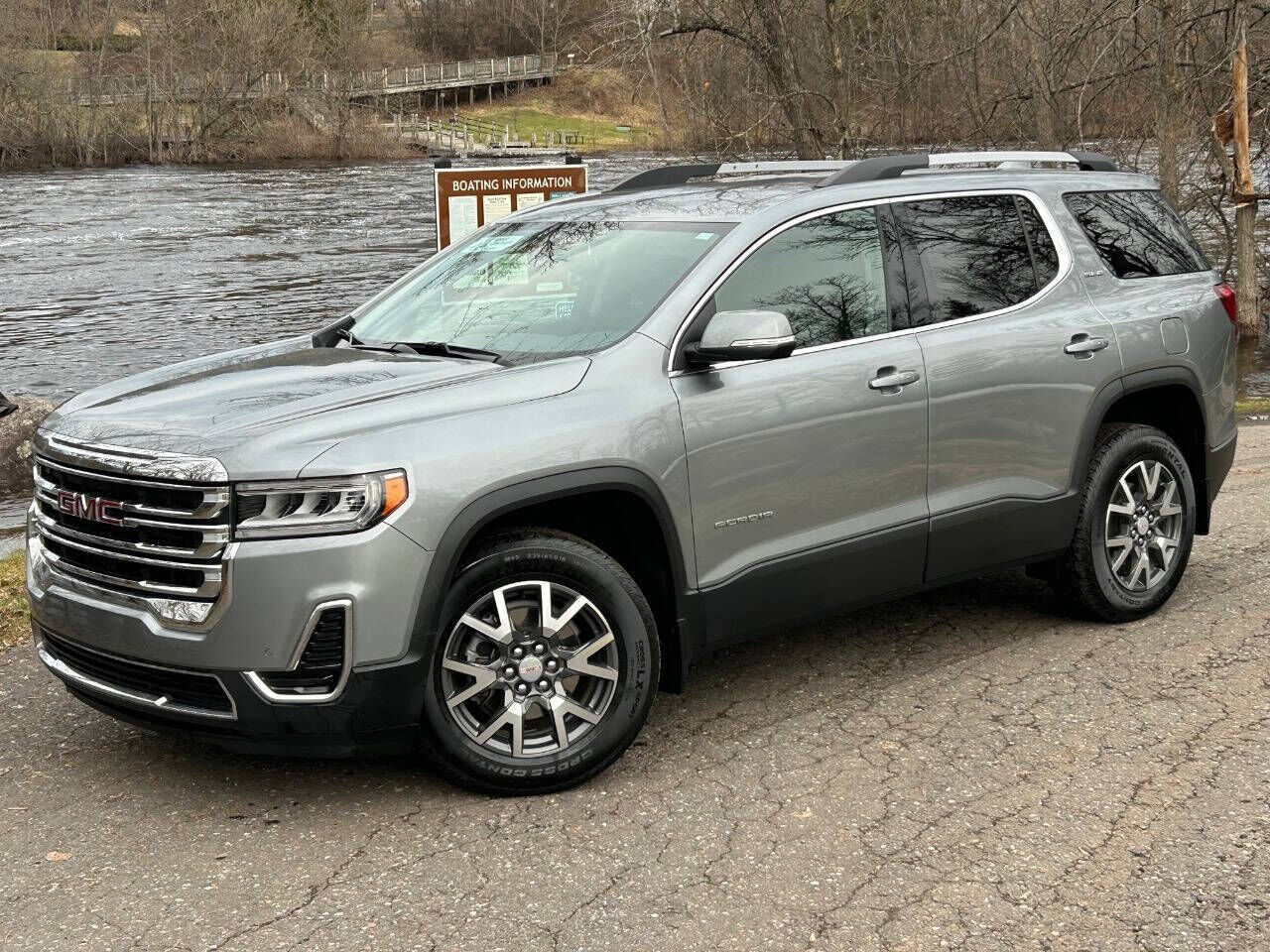 2023 GMC Acadia
