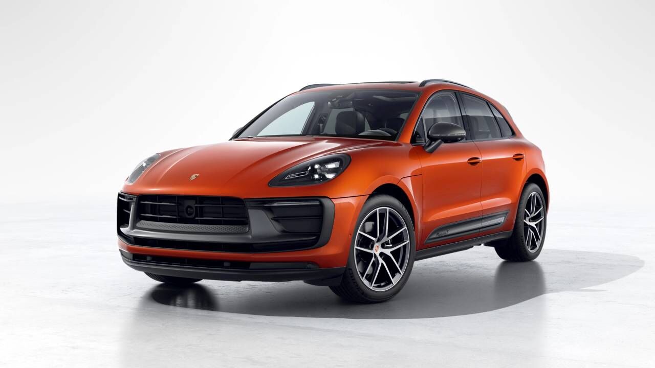 2024 PORSCHE Macan
