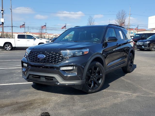 2023 FORD Explorer