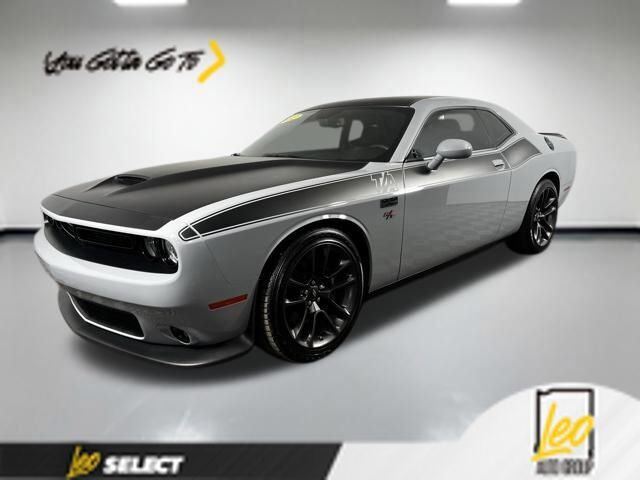 2022 DODGE Challenger