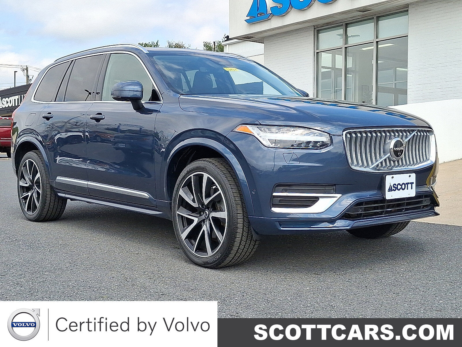2023 VOLVO XC90