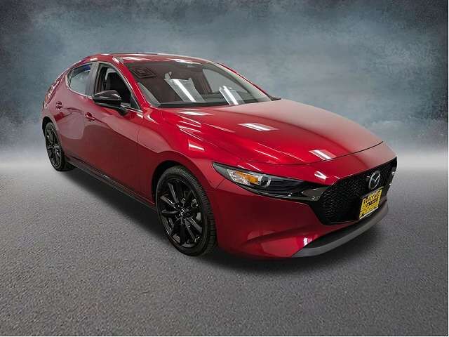 2024 MAZDA Mazda3