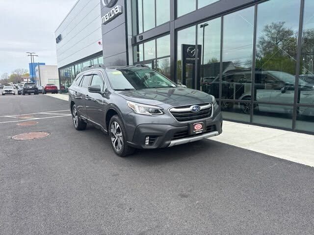 2021 SUBARU Outback