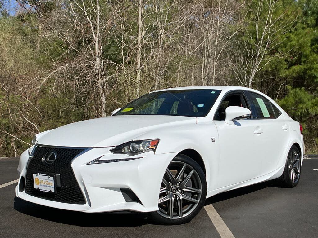 2016 LEXUS IS