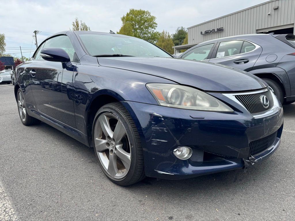 2011 LEXUS IS