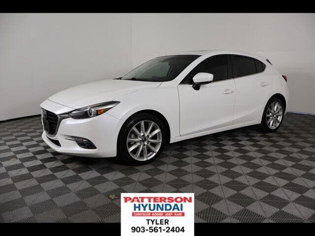 2017 MAZDA Mazda3