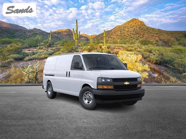 2026 CHEVROLET Express