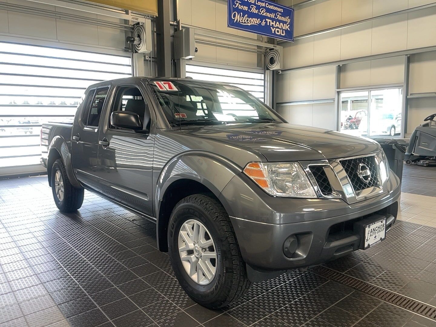 2017 NISSAN Frontier
