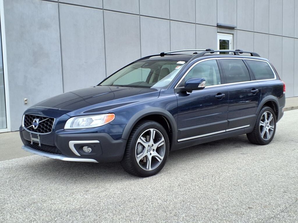 2015 VOLVO XC70