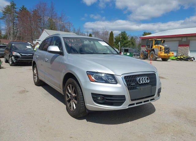 2011 AUDI Q5