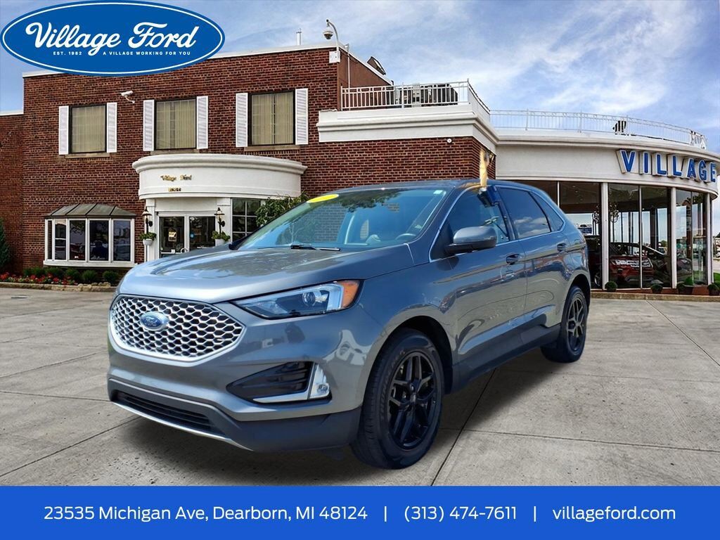 2023 FORD Edge