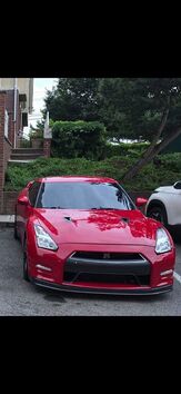 2015 NISSAN GT-R