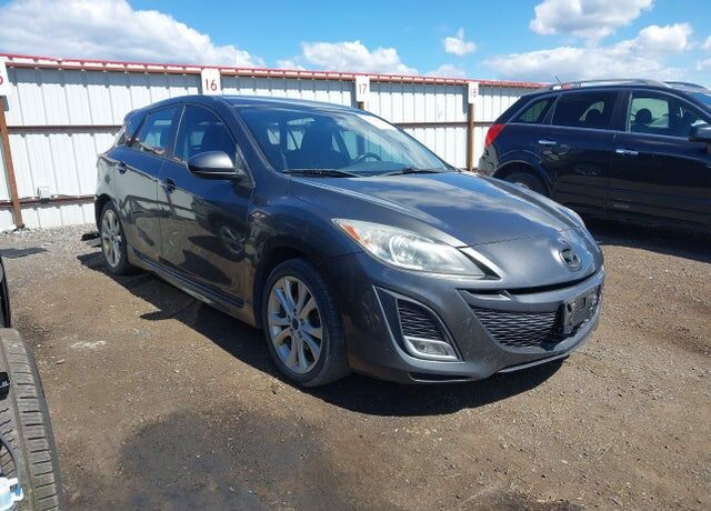 2011 MAZDA Mazda3