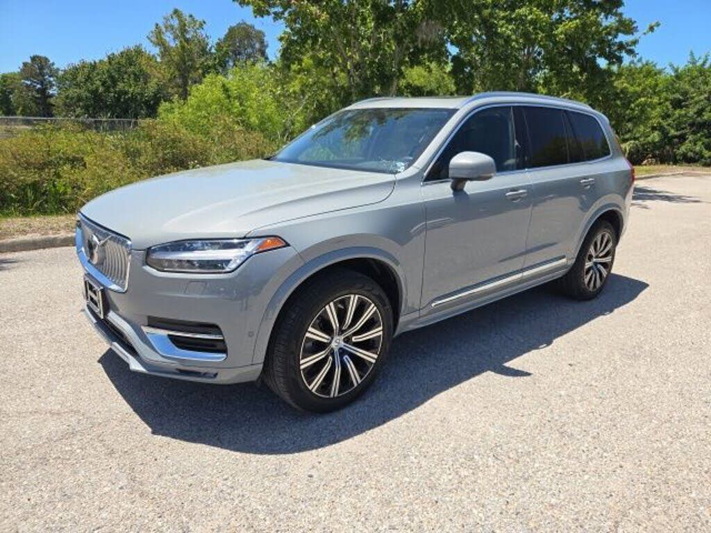 2024 VOLVO XC90