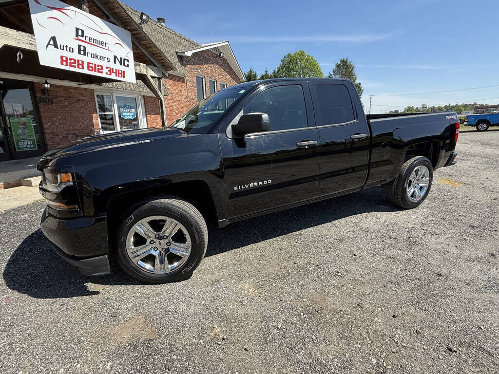 2017 CHEVROLET Silverado