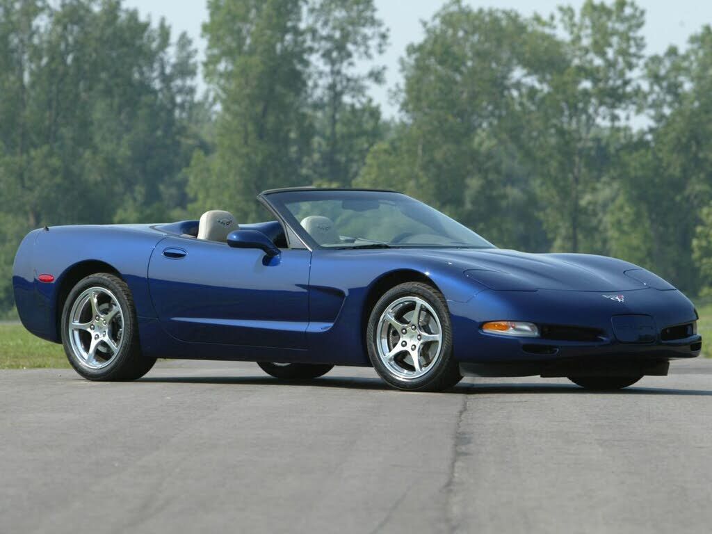 2004 CHEVROLET Corvette