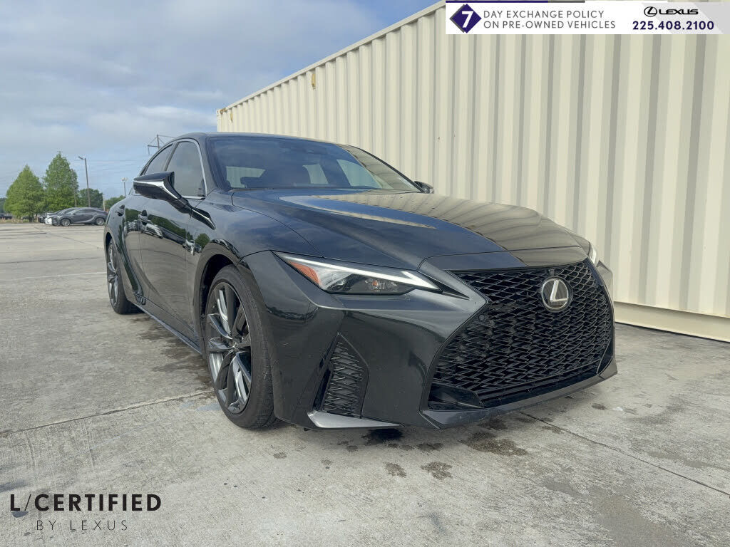 2024 LEXUS IS
