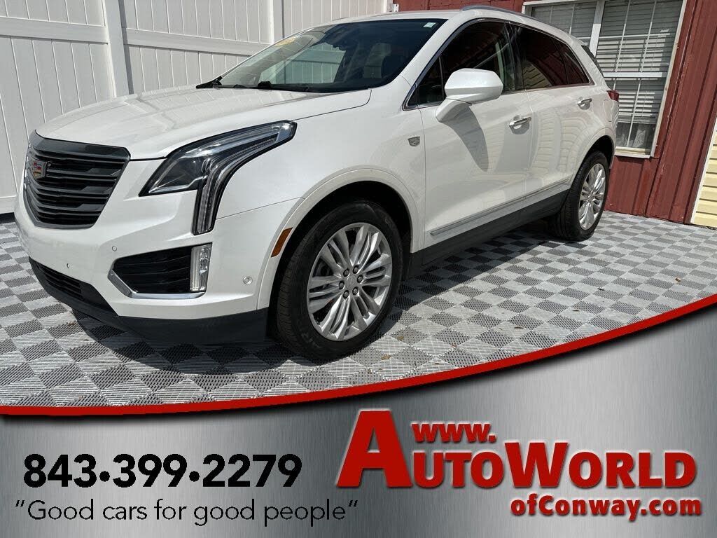 2017 CADILLAC XT5