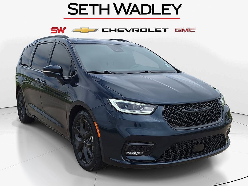 2022 CHRYSLER Pacifica