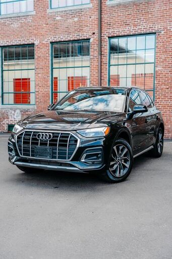 2021 AUDI Q5