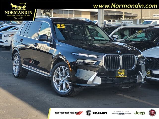 2025 BMW X7