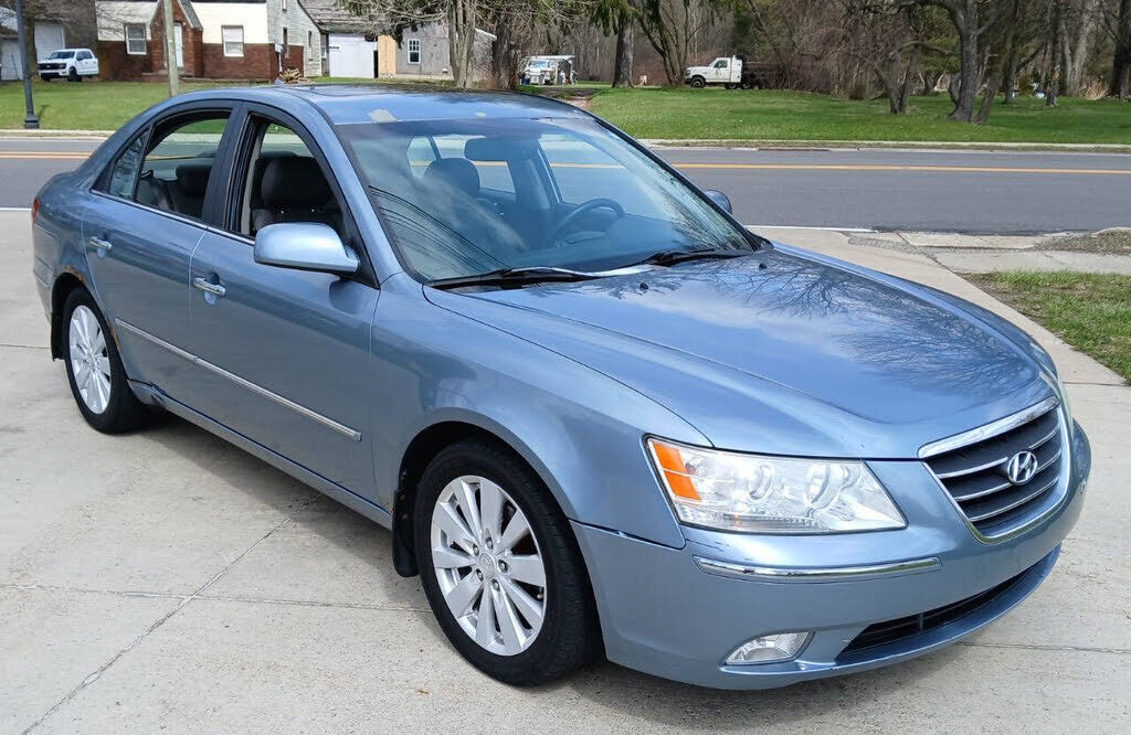 2009 HYUNDAI Sonata