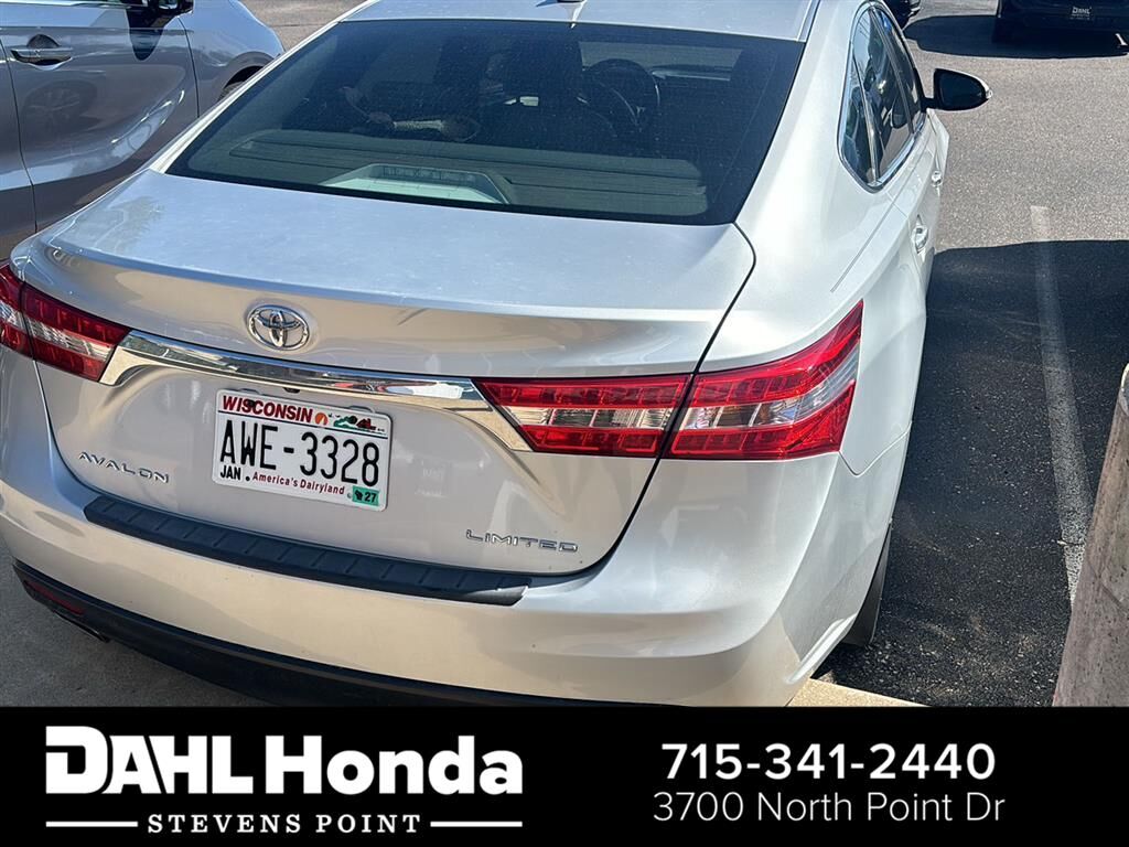 2013 TOYOTA Avalon