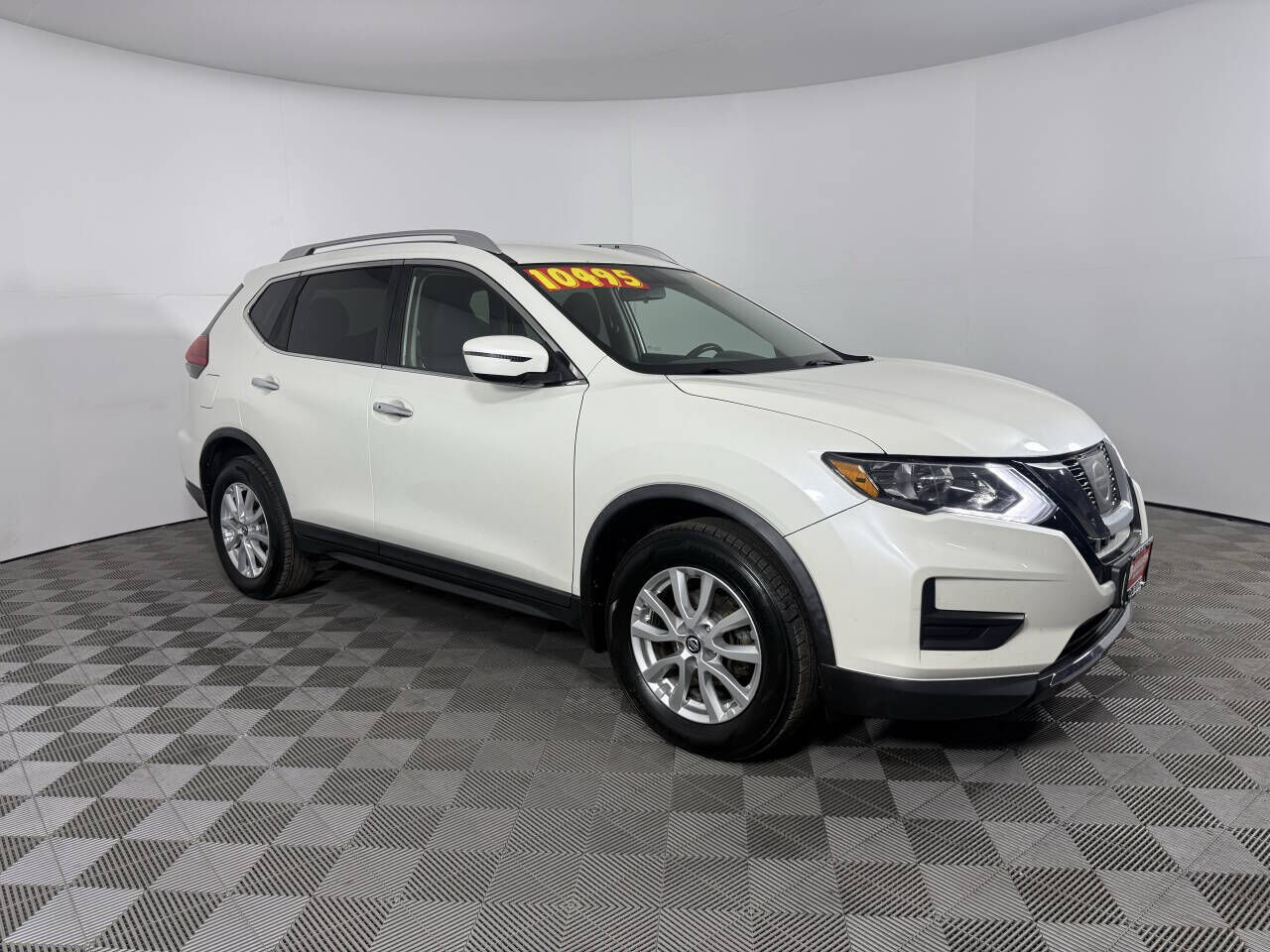 2017 NISSAN Rogue