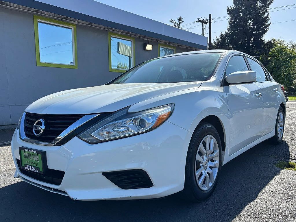 2017 NISSAN Altima