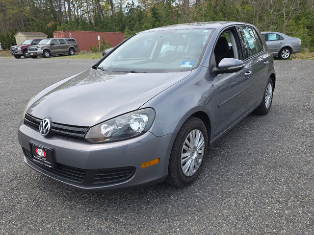 2010 VOLKSWAGEN Golf