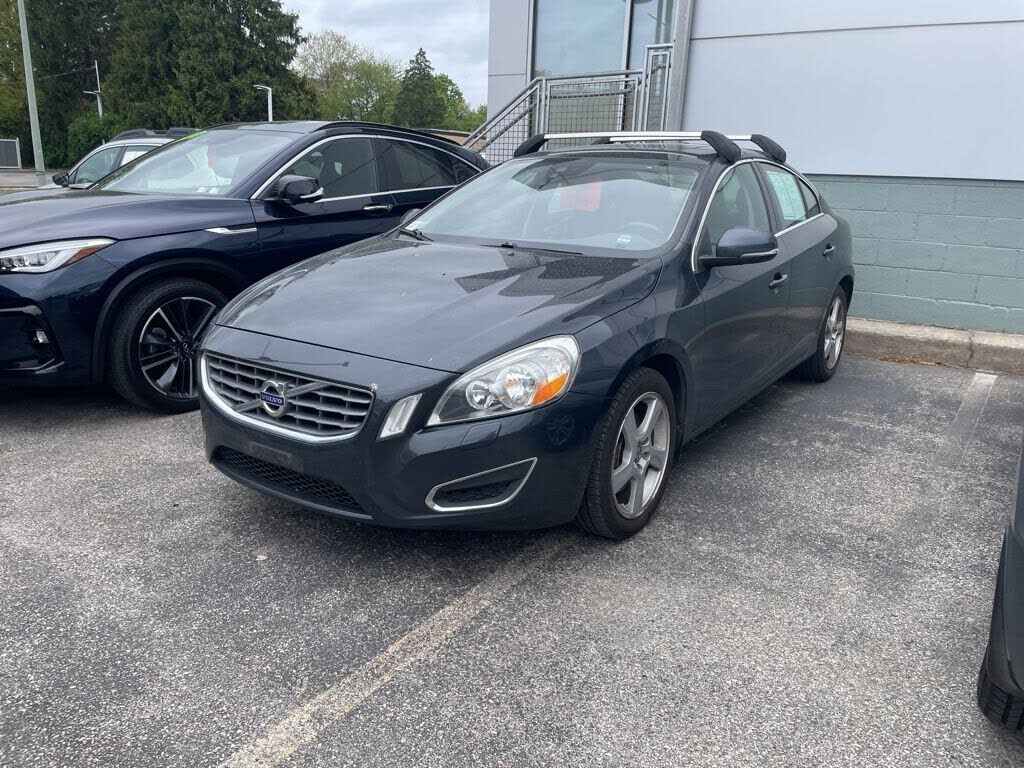 2012 VOLVO S60