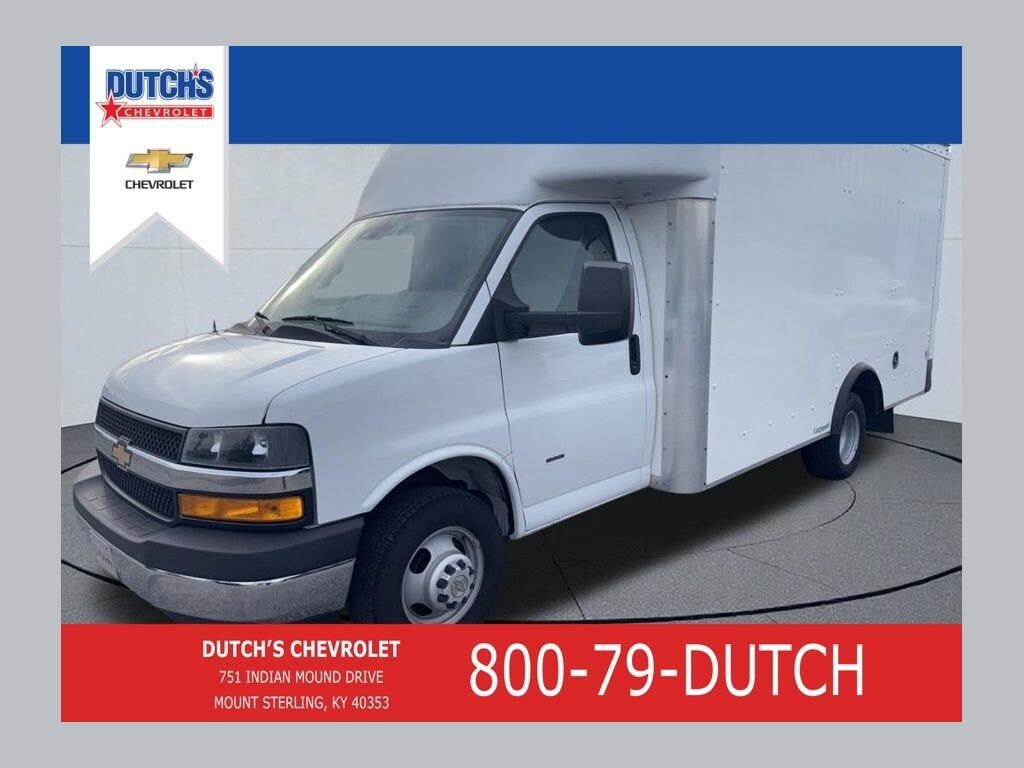 2021 CHEVROLET Express